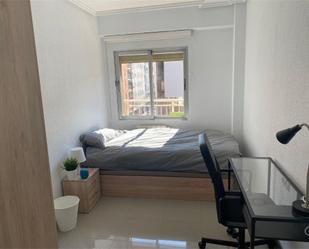 Flat to share in Calle Francisco Cubells, 28,  Valencia Capital