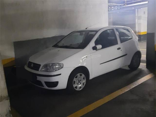 Garaje en Alquiler en Calle de Pedro Rico, 31 en La Paz