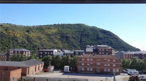 Piso en venta en Travesía Reyes Católicos, 1, Centro, Ponferrada - imagen 3 Foto 3 de Piso en venta en Travesía Reyes Católicos, 1, Centro, Ponferrada