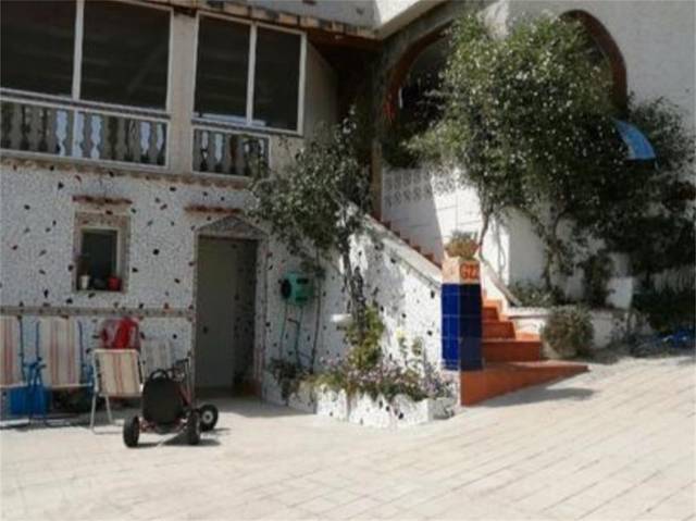 Casa-chalet en Venta en Calle Roncha Almerich, 13 en Pedralba