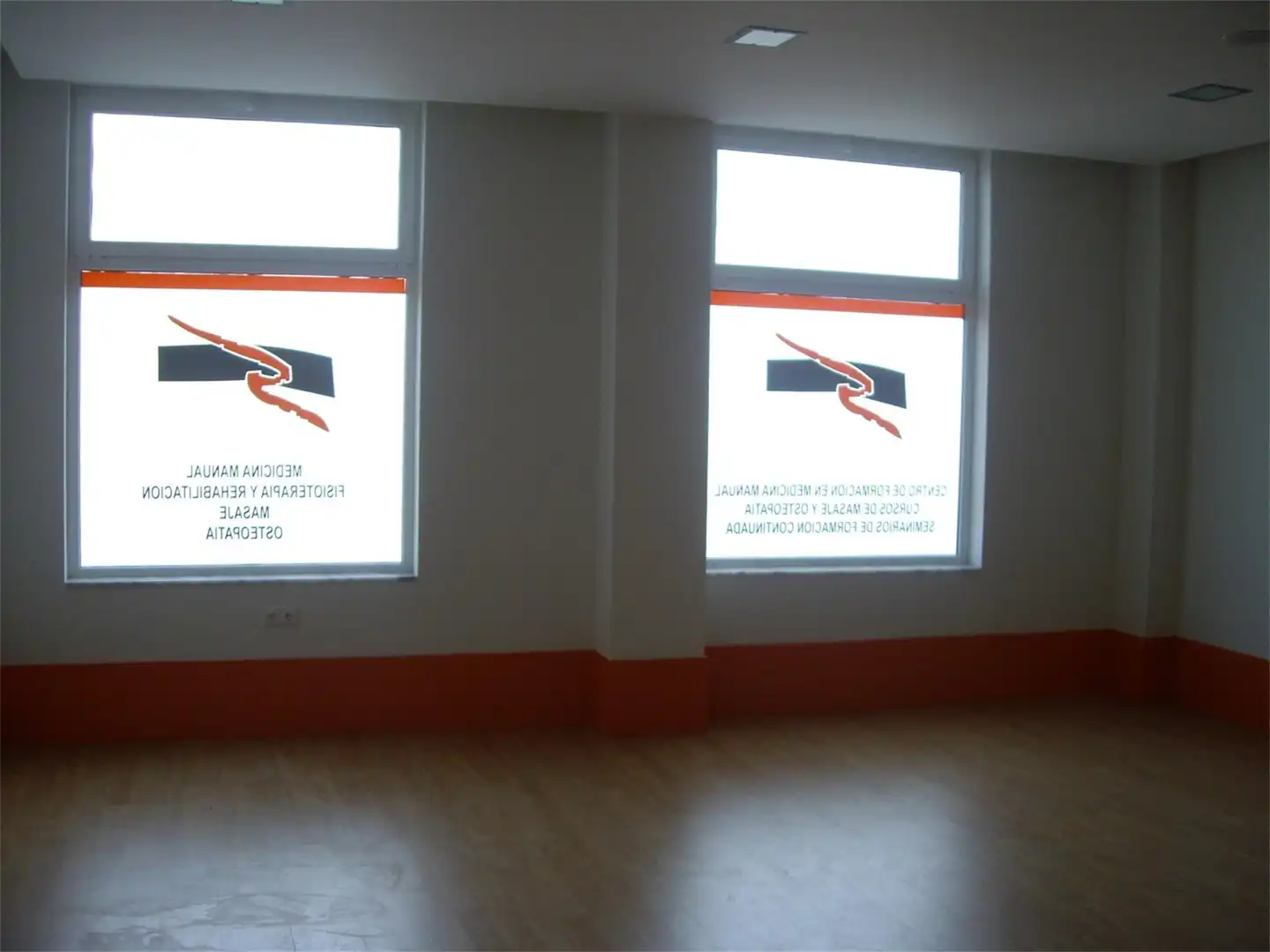Commercial properties for sale in Avenida Nocedo, 92, San Mamés - La Palomera Commercial properties for sale in León Capital with Air Conditioner, Heating and Parquet flooring