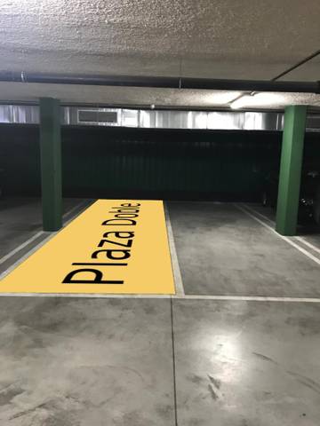 Garaje en Alquiler en Calle de Carlos y Guillermo Fernández Shaw, 1 en Adelfas