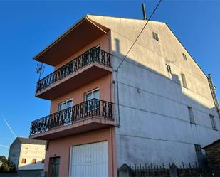 Vista exterior de Casa o xalet en venda en Lourenzá amb Balcó