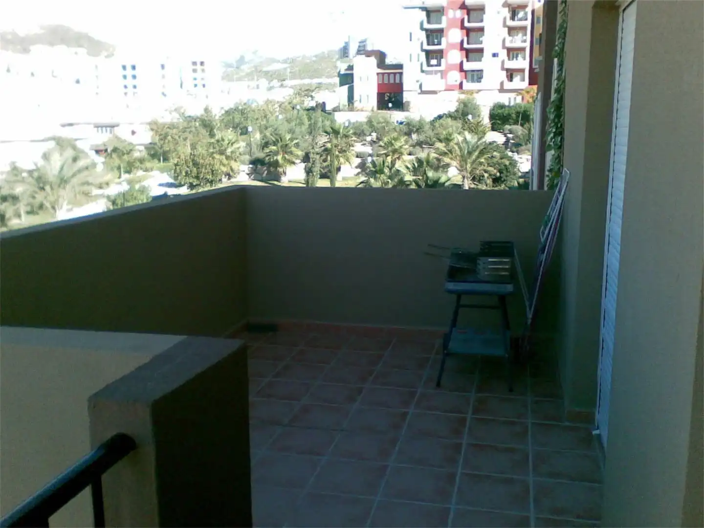 Wohnung zum Verkauf in Bonalba - Cotoveta Terrasse von Wohnung zum Verkauf in Mutxamel mit Klimaanlage, Terrasse und Schwimmbad