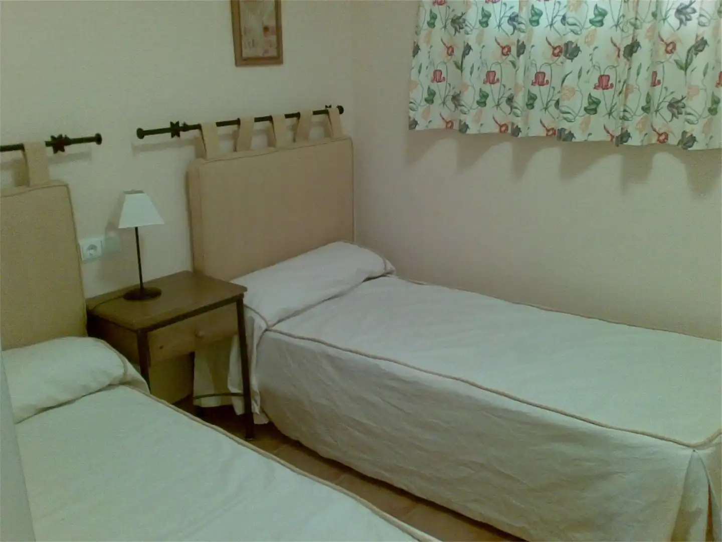 Wohnung zum Verkauf in Bonalba - Cotoveta Schlafzimmer von Wohnung zum Verkauf in Mutxamel mit Klimaanlage, Terrasse und Schwimmbad