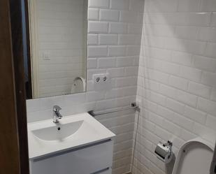 Bathroom of Loft to share in Vigo 