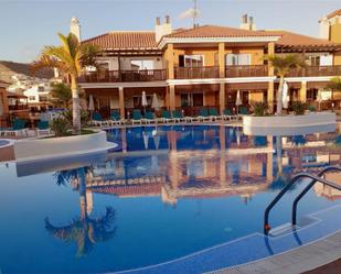 Piscina de Casa adosada en venda en Mogán amb Aire condicionat, Terrassa i Piscina