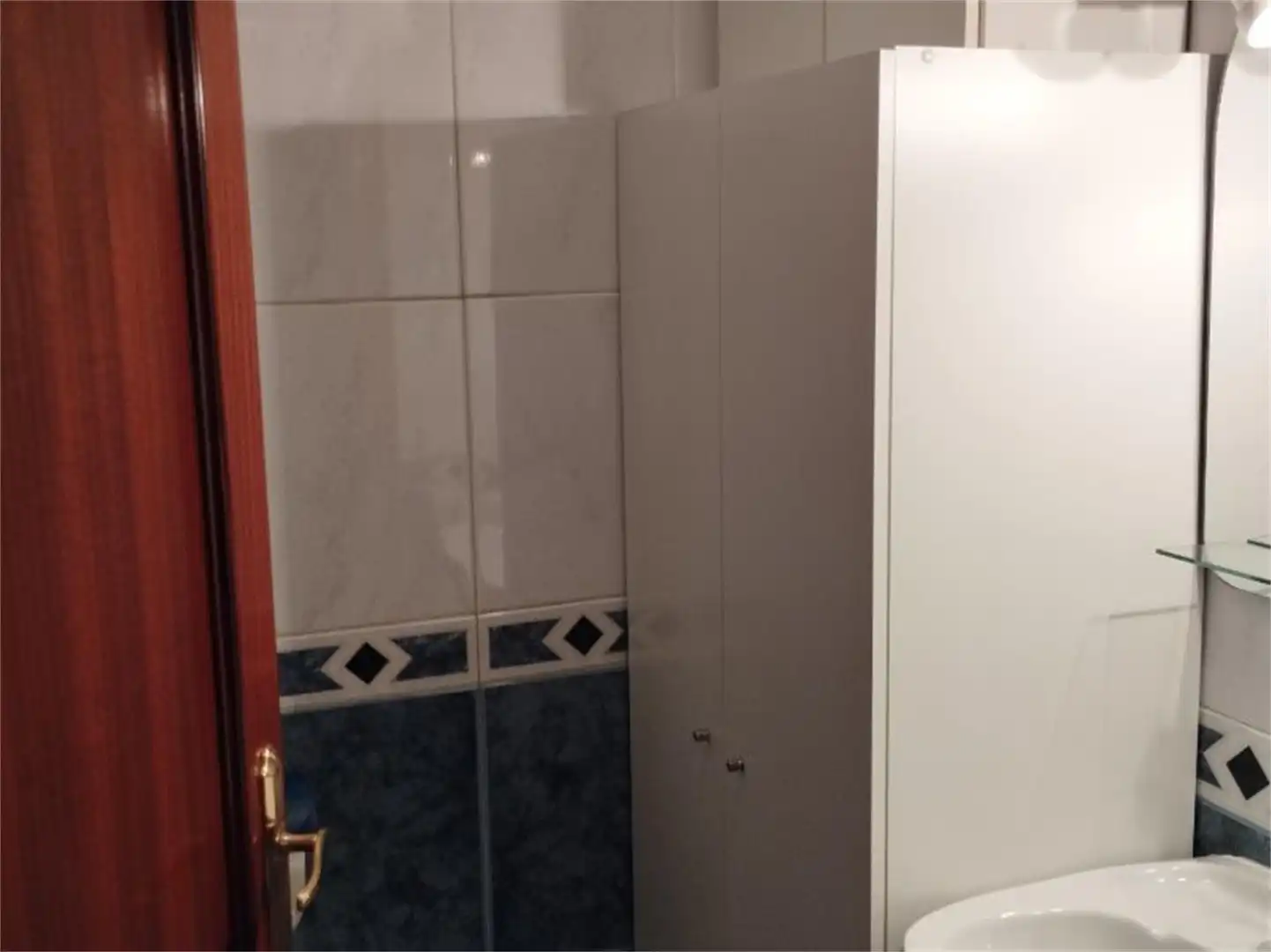 Piso en venta en Plaza Baleares, Pizarrales Habitación de Piso en venta en Salamanca con Amueblado