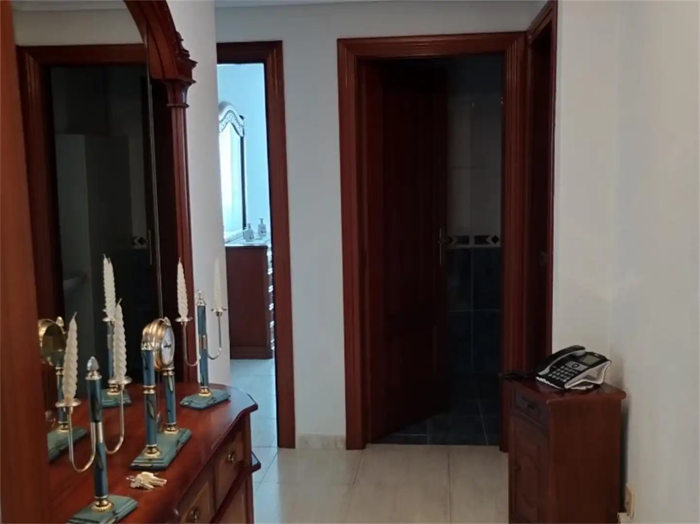 Piso en venta en Plaza Baleares, Pizarrales Piso en venta en Salamanca con Amueblado