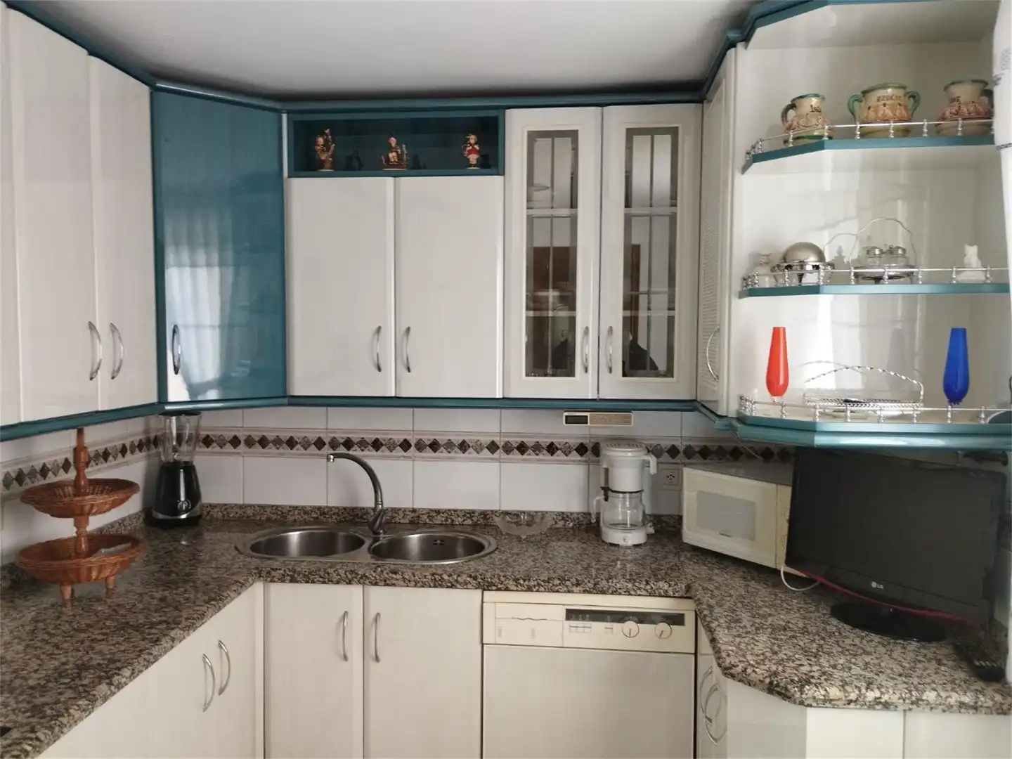 Piso en venta en Plaza Baleares, Pizarrales Cocina de Piso en venta en Salamanca con Amueblado
