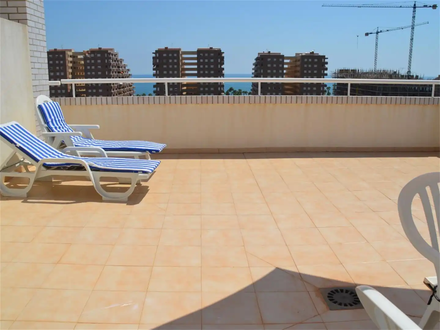 Pis en venda a Avenida Central, 30, Playa Coral -Torremar Terrassa de Pis en venda en Oropesa del Mar / Orpesa amb Aire condicionat, Terrassa i Piscina