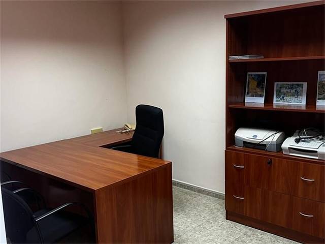 Oficina en Alquiler en Carretera de Málaga, 47 en Santa María del Águila