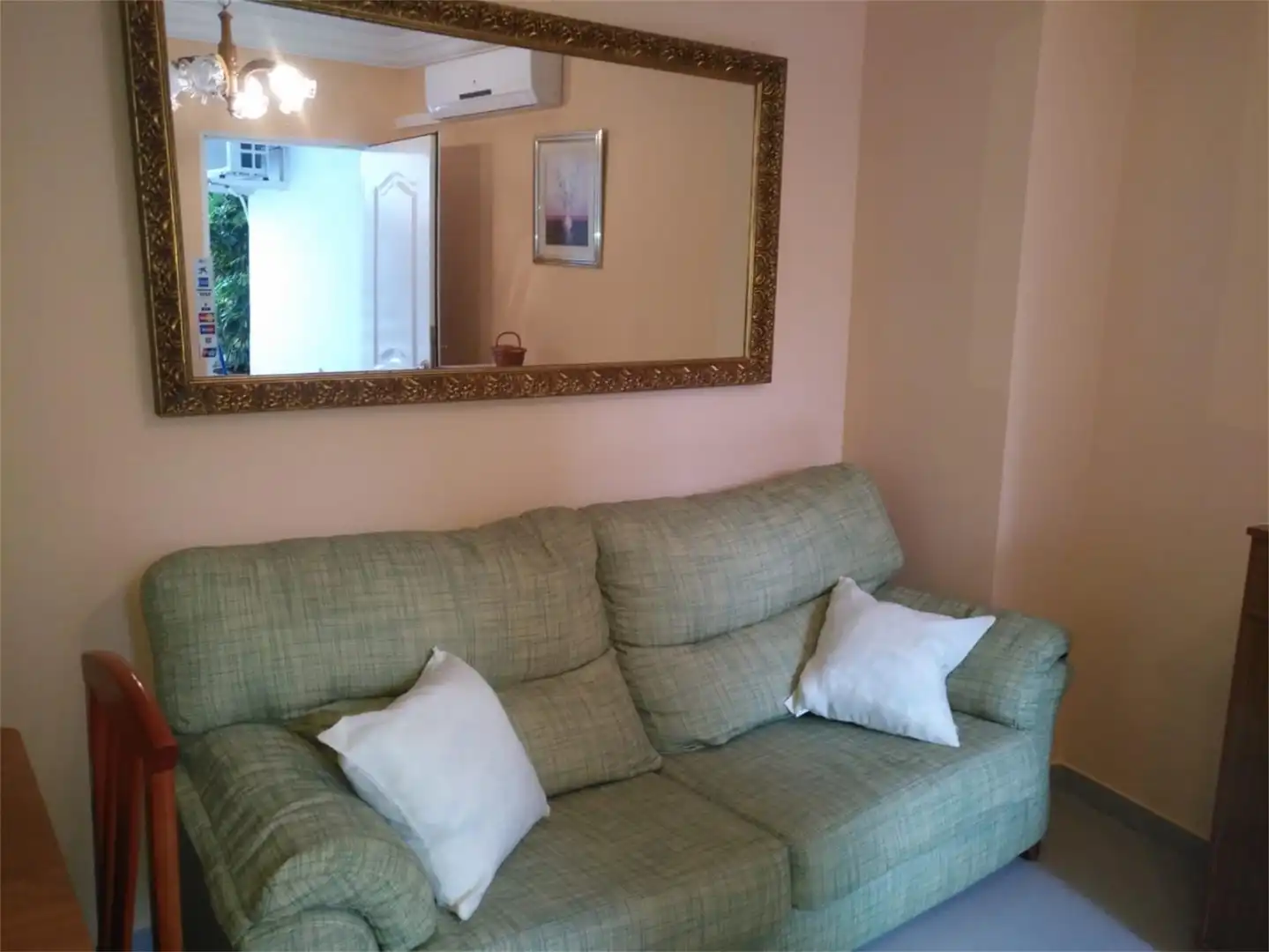 Sala de estar de Piso en venta en Cazorla con Aire acondicionado, Calefacción y Amueblado