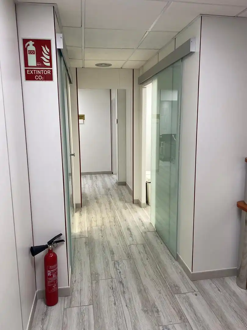 Oficina de lloguer a Carrer de Pau Alsina, 148, La Salut Oficina de lloguer en Barcelona