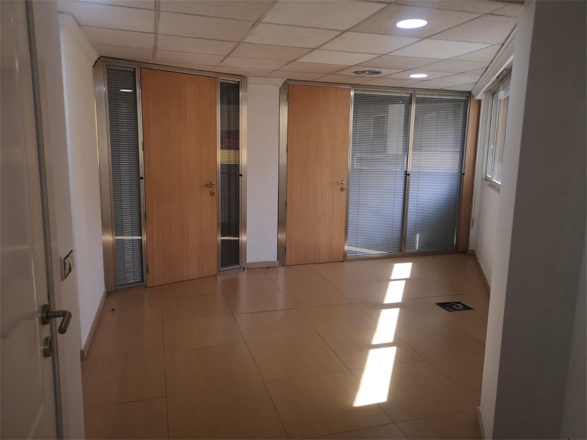 Oficina de lloguer en Almansa