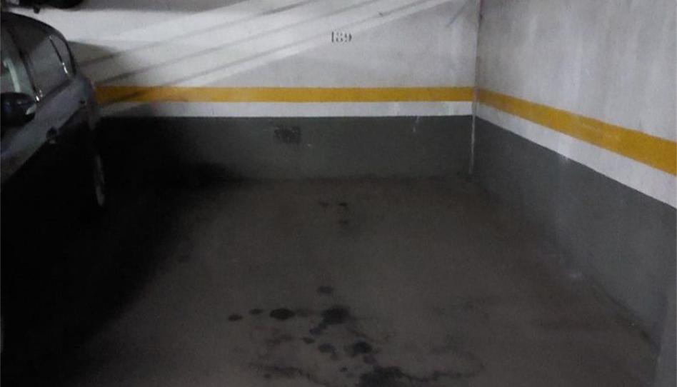 Photo 1 of Garage to rent in Calle de Nicolás Salmerón, 34, Pueblo Nuevo, Madrid