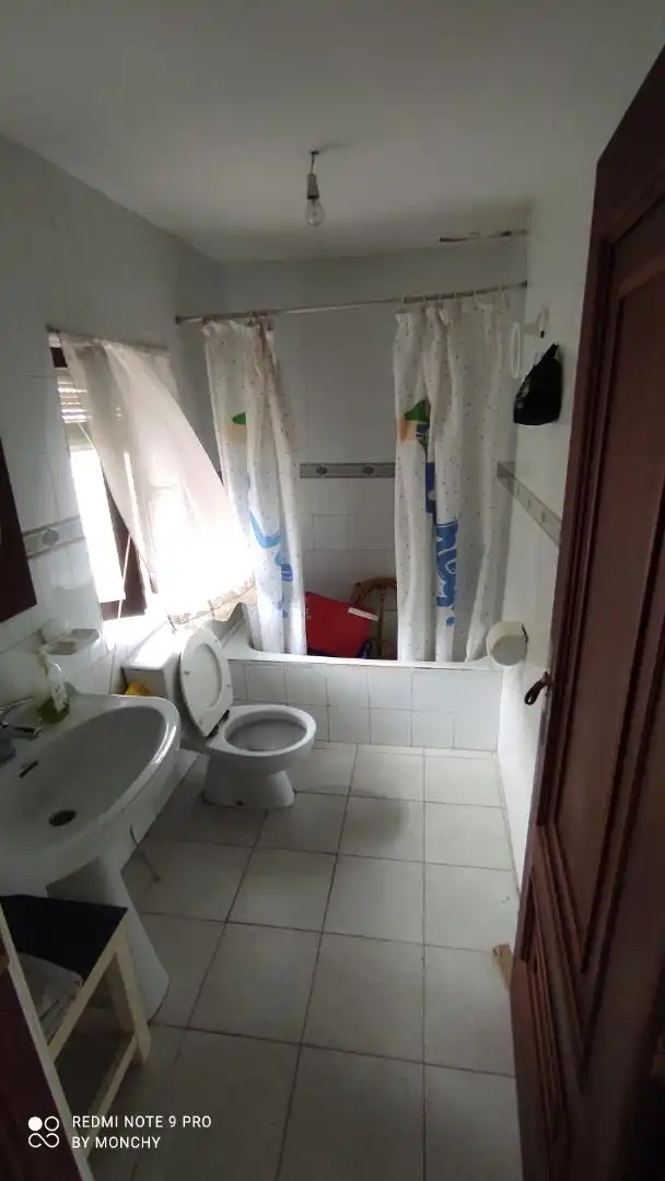 Ground floor for sale in Calle Chopera, 2, Urbanización Siglo XXI - Carretera de Villalpando Bathroom of Ground floor for sale in Zamora Capital with Private garden and Terrace