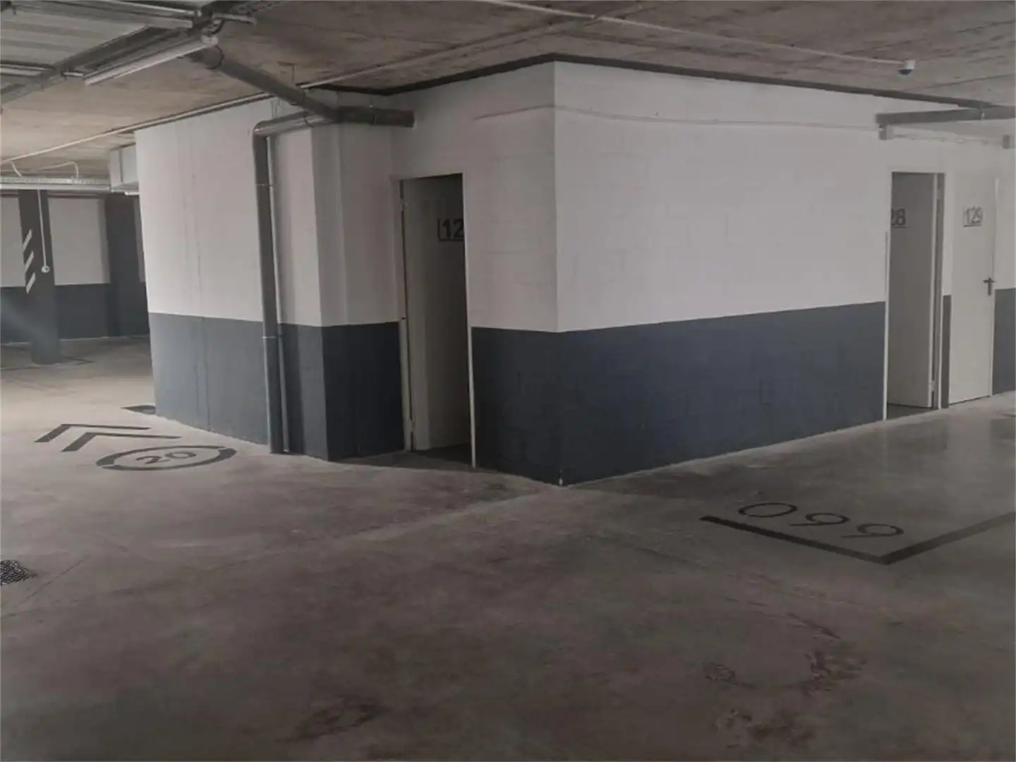 Parking of Garage for rent in Córdoba