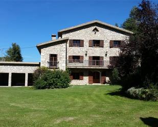 Außenansicht von Country house zum verkauf in Vallcebre mit Terrasse und Balkon