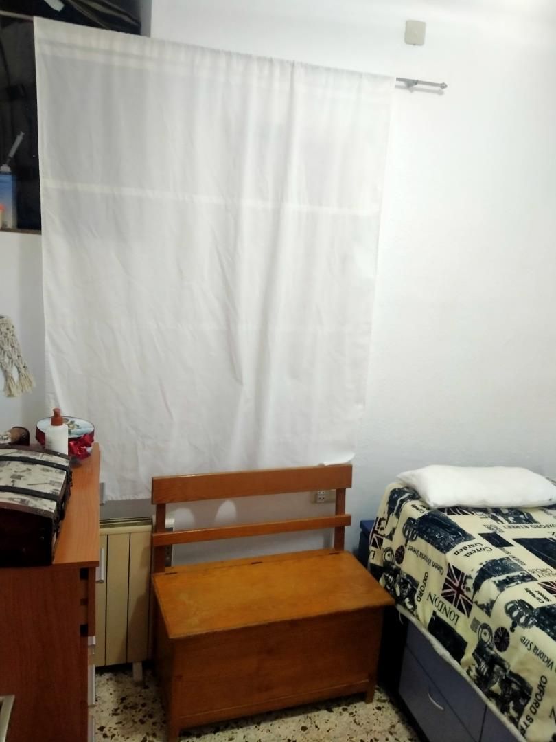 Bedroom of Flat to share in Premià de Dalt  with Furnished, Oven and Washing machine