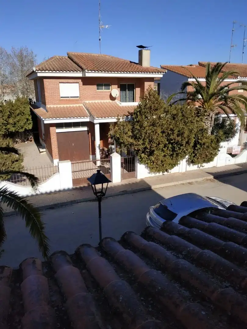 Flat for rent in Calle Diseminados, 20, Madrigueras