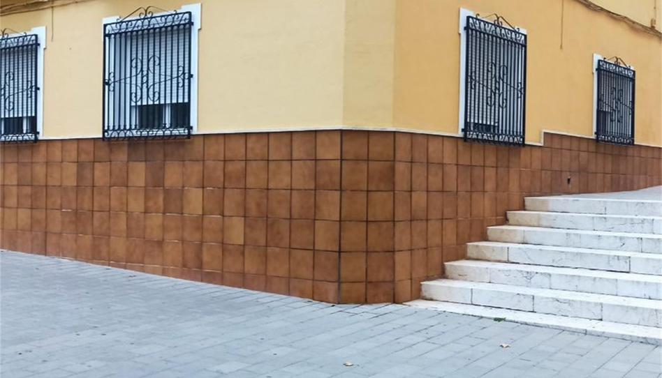 Foto 1 de Planta baixa en venda a Calle Mendizábal, 174a, Almansa, Albacete