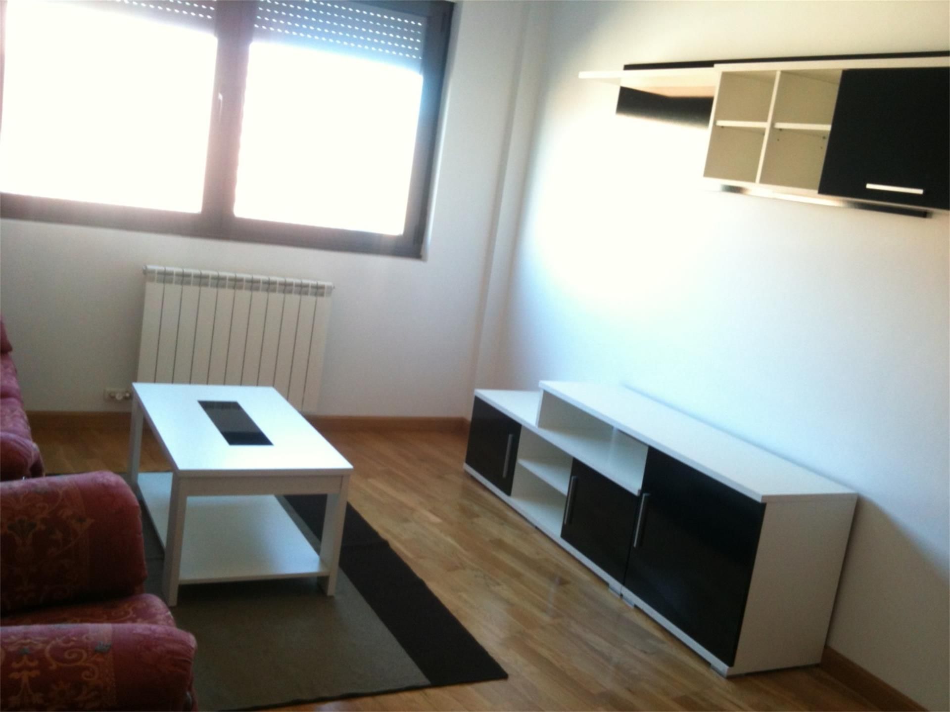 Sala d'estar de Apartament en venda en San Andrés del Rabanedo amb Balcó