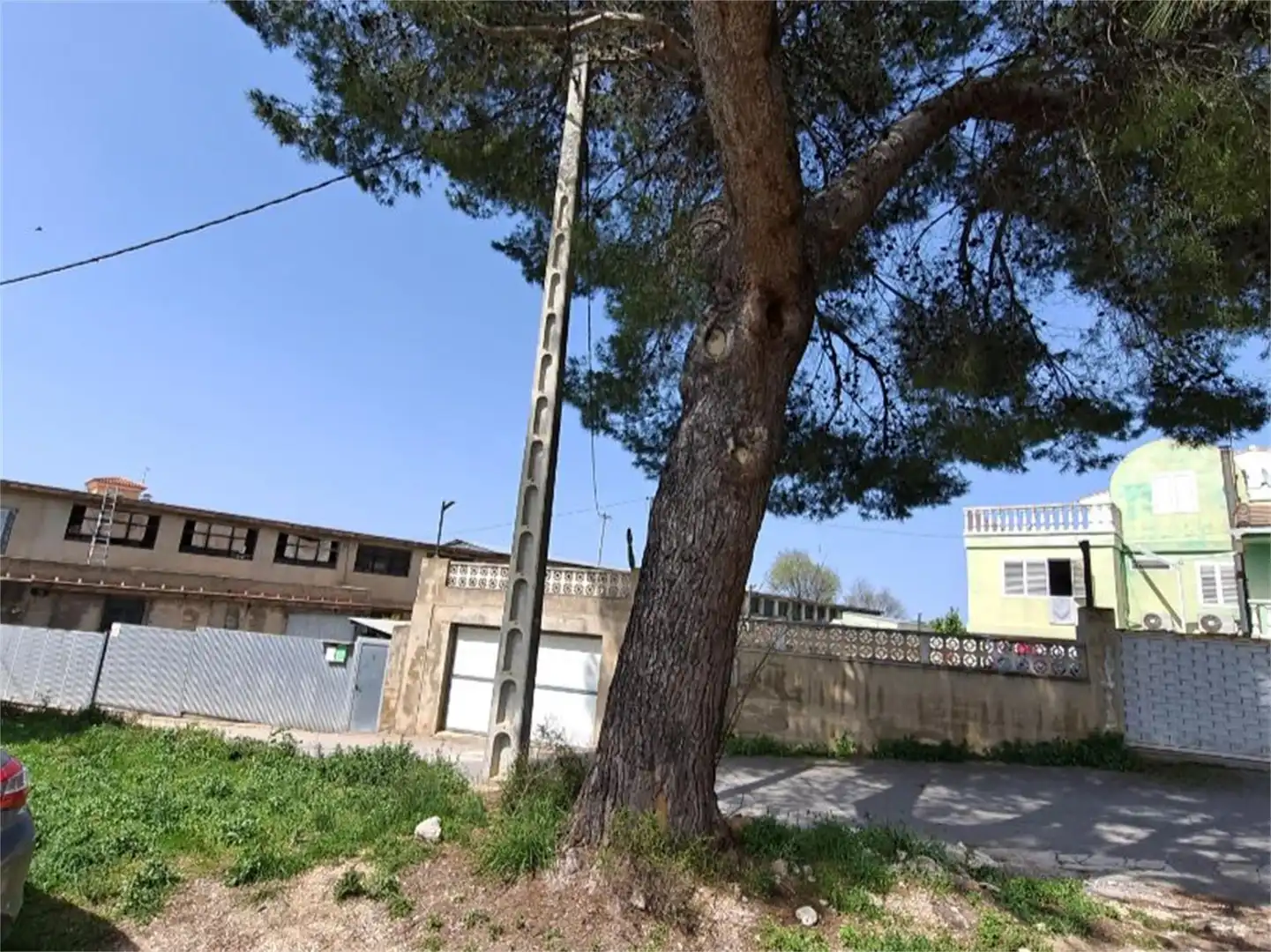 Vista exterior de Planta baja en venta en Enguera