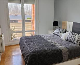 Bedroom of Flat for sale in Vitoria - Gasteiz  with Heating, Parquet flooring and Storage room