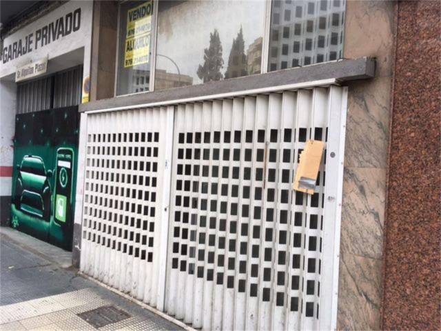 Local comercial en Venta en Calle Manuel Escoriaza y Fabro, 2 en Ciudad Jardín - Parque Roma