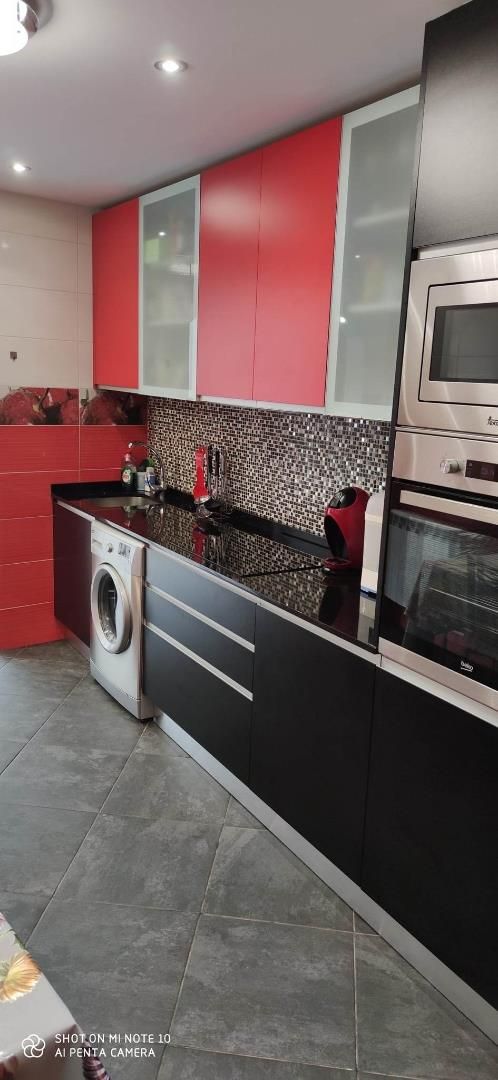 Kitchen of Flat for sale in Miranda de Ebro  with Heating, Parquet flooring and Terrace