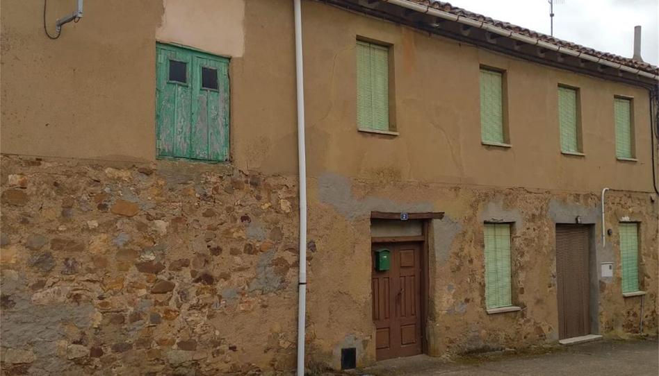 Foto 1 de Casa adosada en venda a Calle Real, 18, Magaz de Cepeda, León