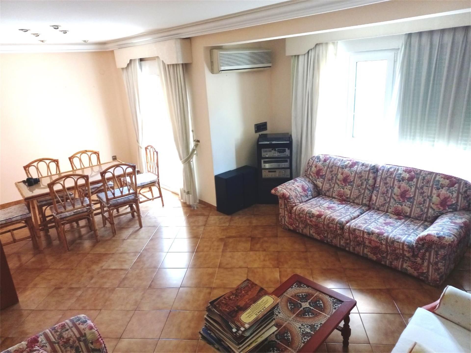 Flat for sale in Calle de la Corbella, 29, Carlet Living room of Flat for sale in Carlet with Air Conditioner, Storage room and Balcony