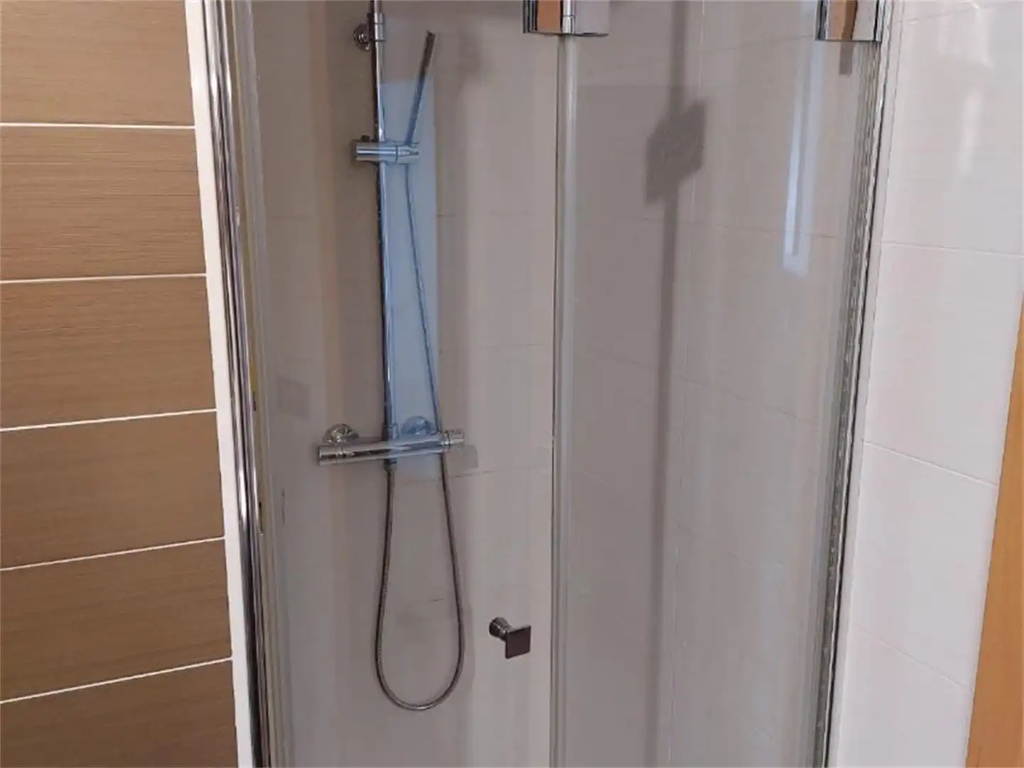 Baño de Piso en venta en Torregrossa con Aire acondicionado, Calefacción y Parquet