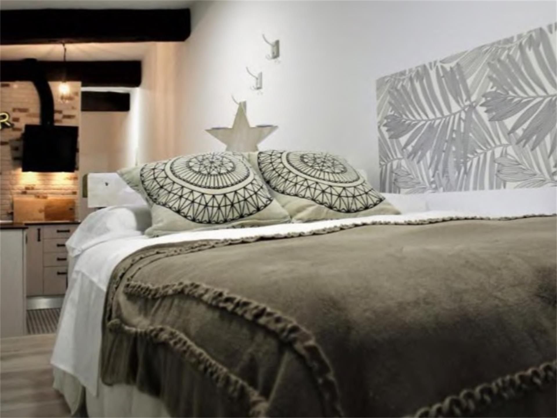 Bedroom of Flat for sale in Cuenca Capital  with Balcony