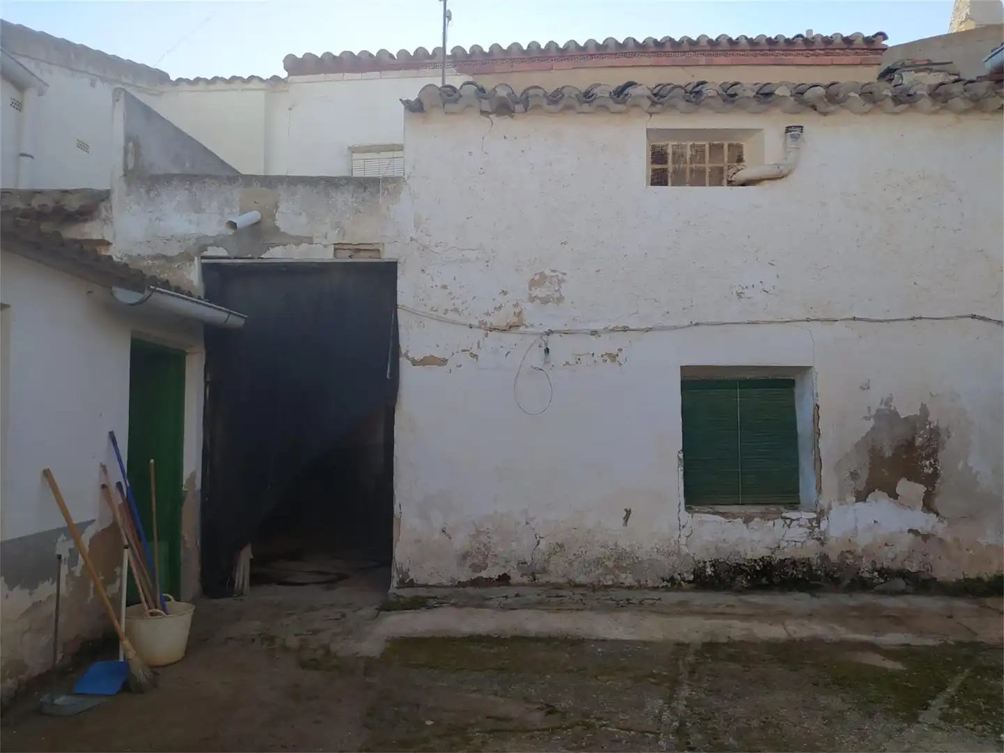 Außenansicht von Einfamilien-Reihenhaus zum Verkauf in La Herrera mit Terrasse, Abstellraum und Möbliert