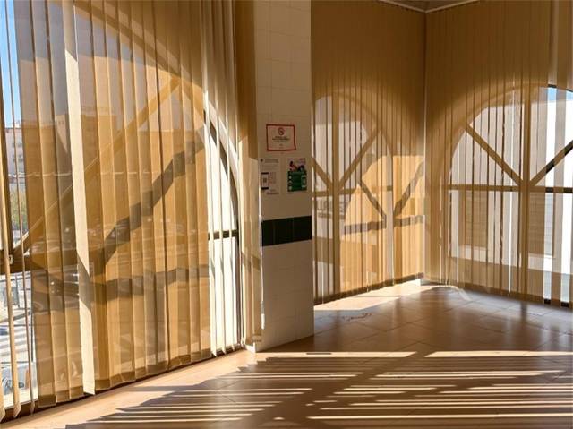 Local comercial en Alquiler en Avenida la Constitución, 13 en Osuna