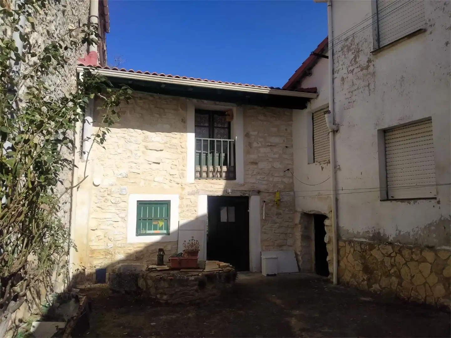 Außenansicht von Einfamilien-Reihenhaus zum Verkauf in Villarcayo de Merindad de Castilla la Vieja