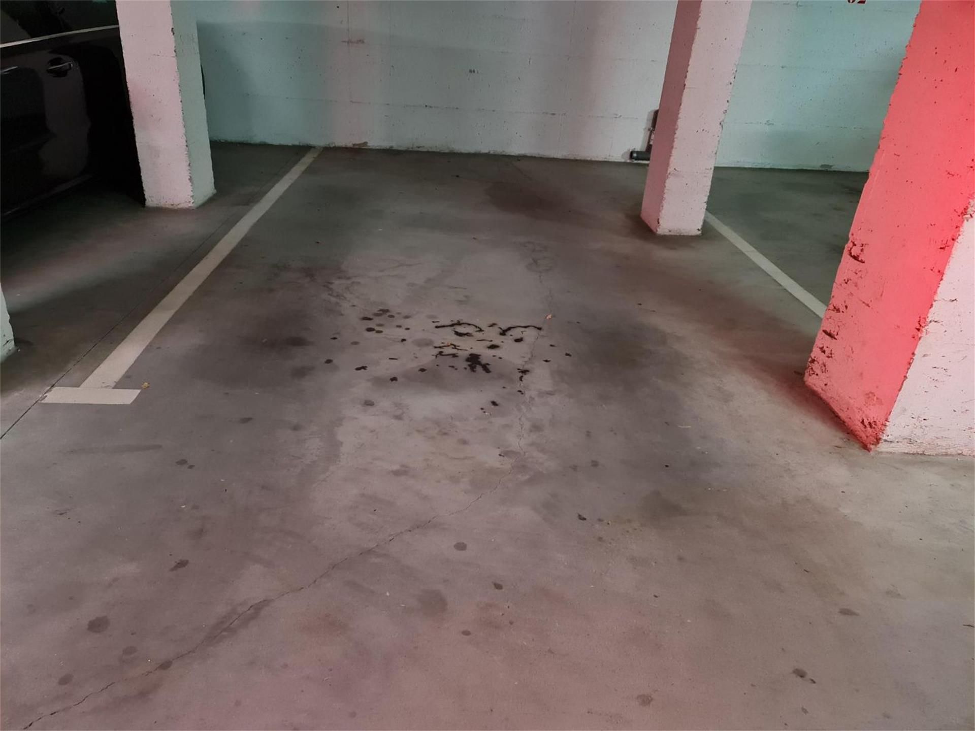 Garatge de lloguer a Calle Rubí el, 10, El Castillo