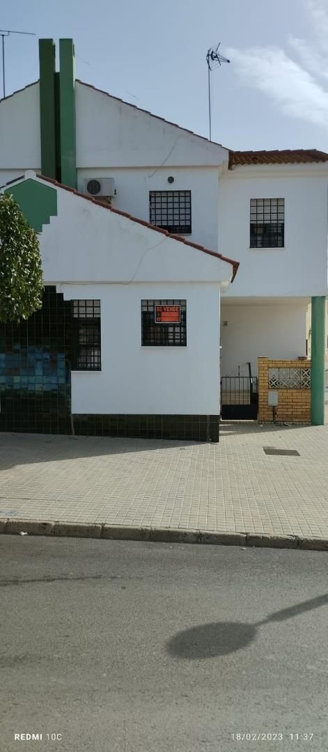 Vista exterior de Casa adosada en venda en Escacena del Campo