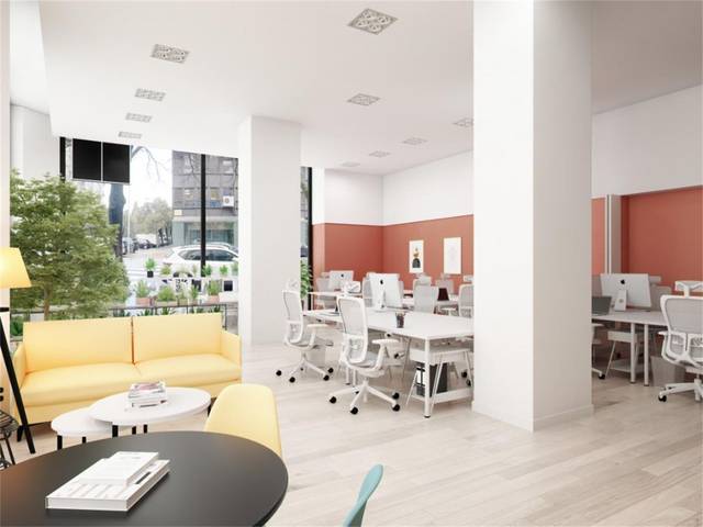 Oficina en Alquiler en Calle Julián Arteaga, 3 en 1º Ensanche