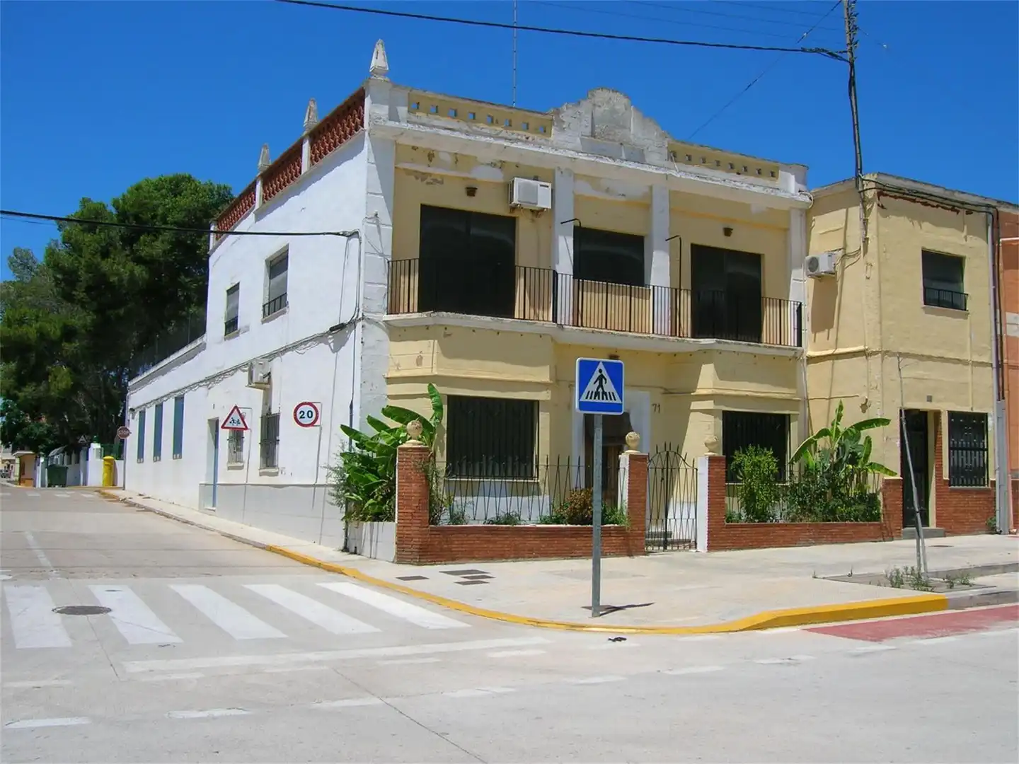 Dúplex en venta en Camino Real de Madrid, 71, Masalavés Vista exterior de Dúplex en venta en Masalavés con Calefacción, Jardín privado y Terraza