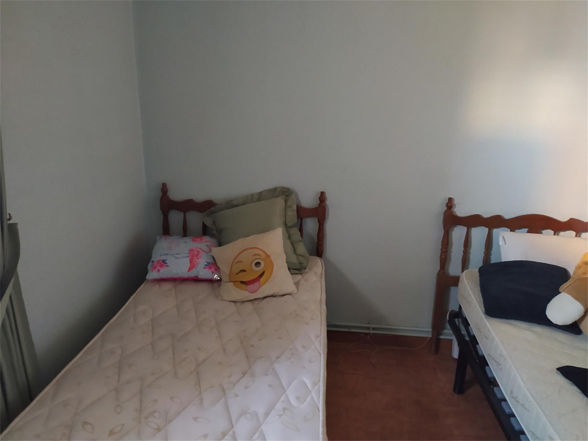 Bedroom of Flat for share in  Madrid Capital  with Heating, Microwave and TV