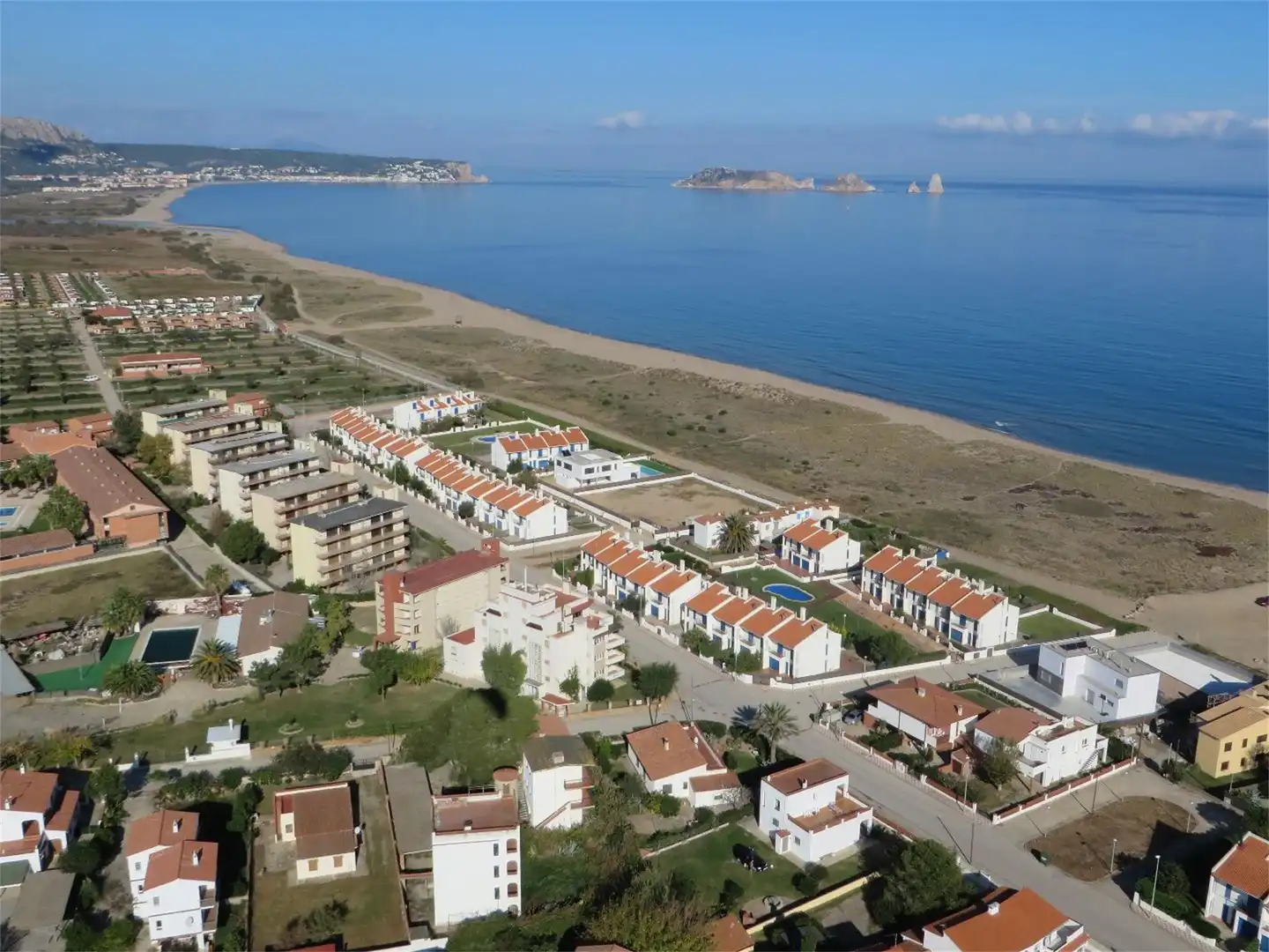Wohnung zum Verkauf in Carrer Cardina, 14, El Mas Pinell Außenansicht von Wohnung zum Verkauf in L'Estartit mit Klimaanlage, Heizung und Terrasse