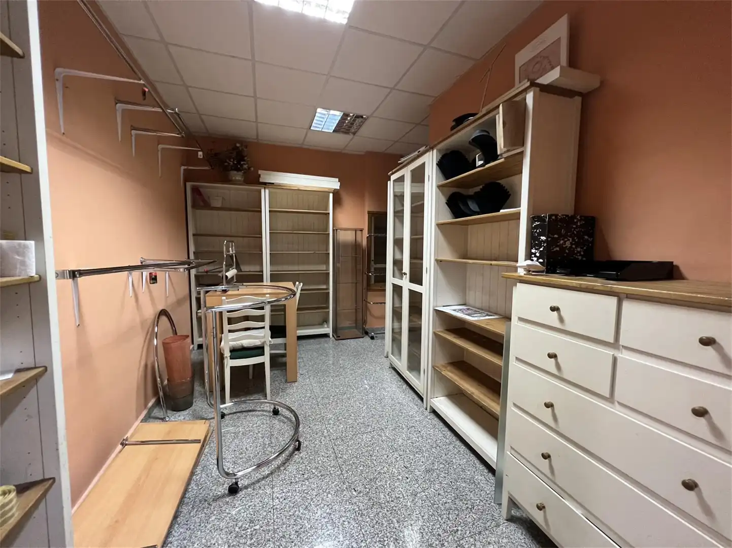Local en venda en Colmenar Viejo amb Aire condicionat, Calefacció i Moblat