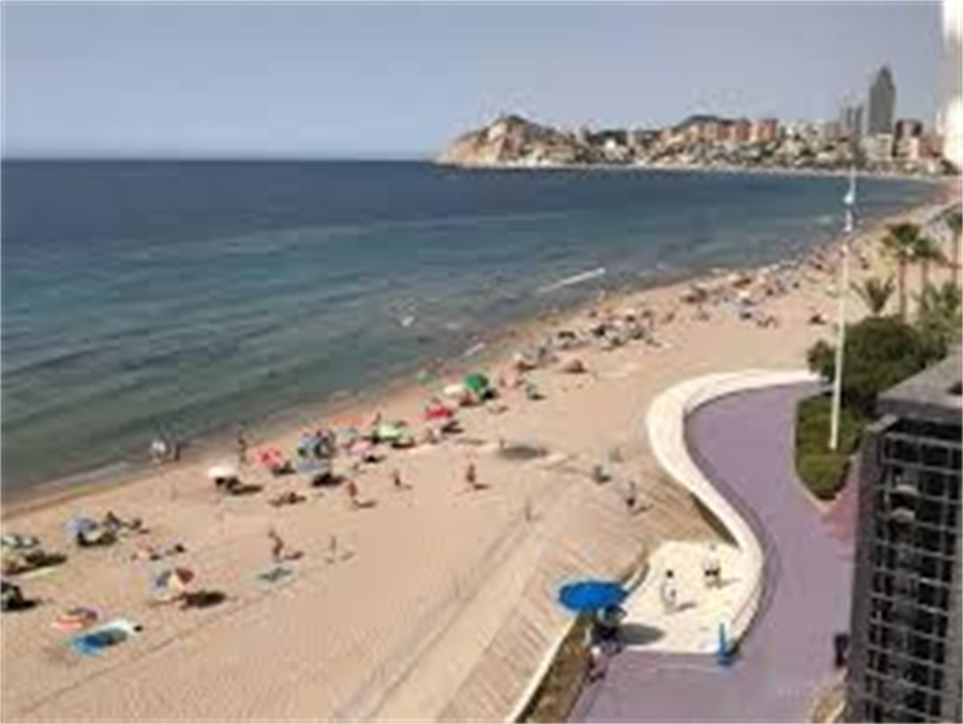 Exterior view of Flat to share in Alicante / Alacant