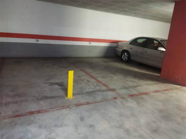 Garaje en Venta en Calle Kandinsky, 2 en El Tejar - Hacienda Bizcochero