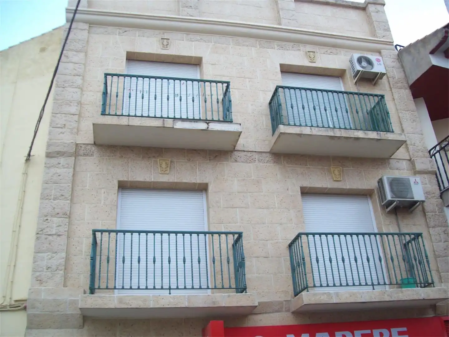 Vista exterior de Pis en venda en Benalúa amb Aire condicionat, Terrassa i Balcó