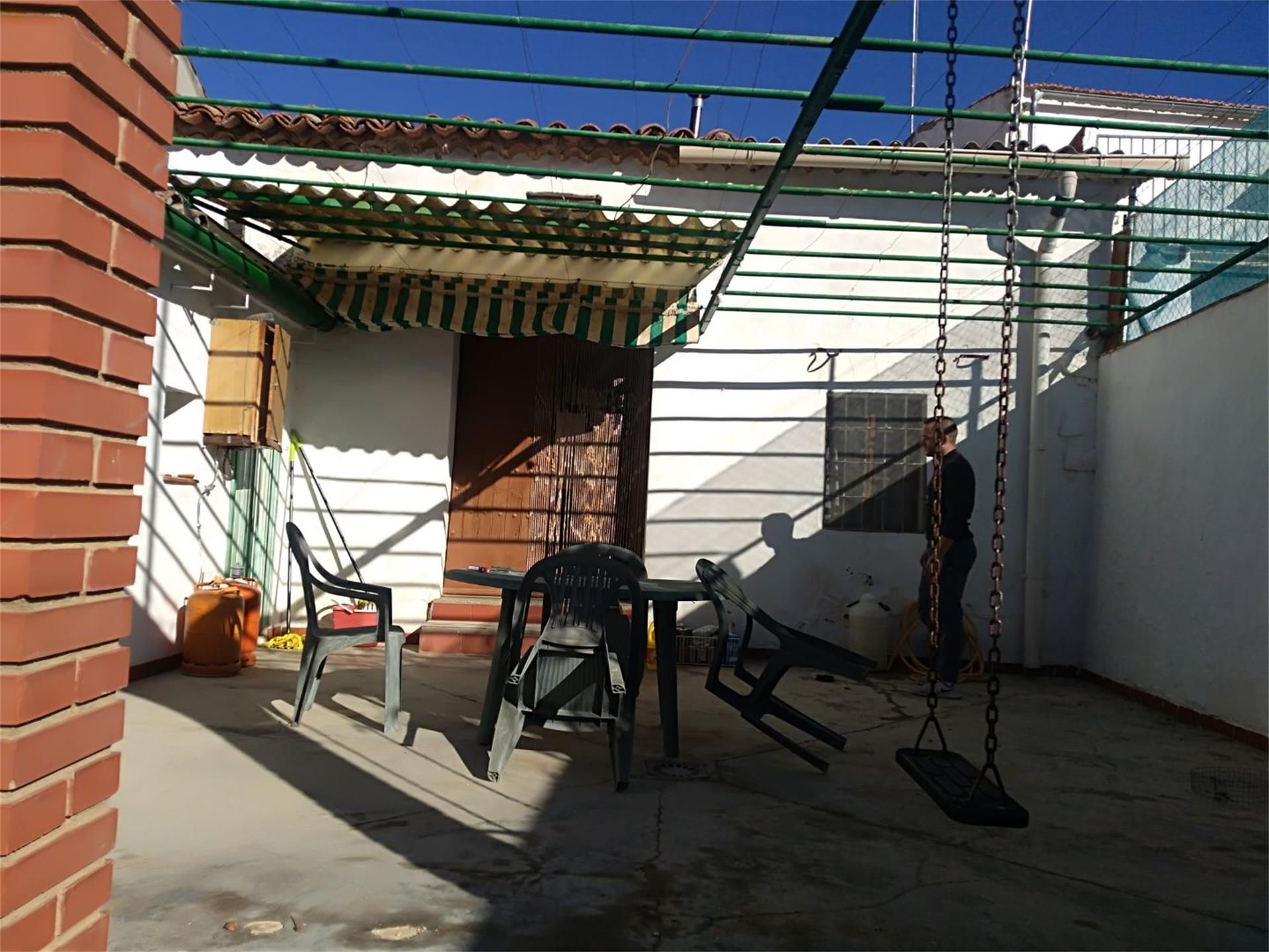 Terrassa de Casa adosada en venda en Pedroche amb Moblat