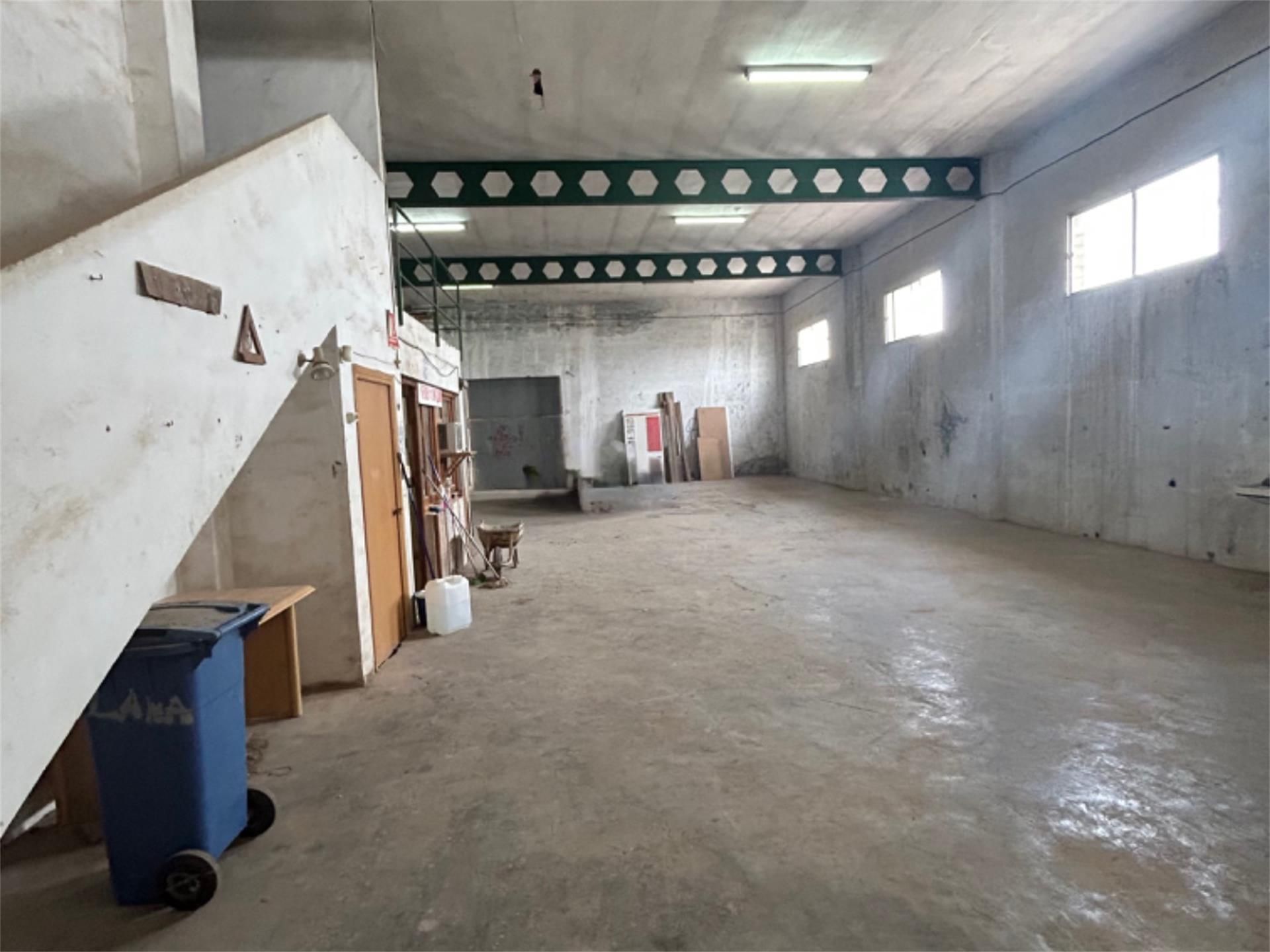 Nau industrial en venda en Cartagena